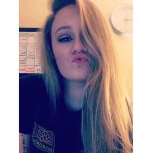 Meet your Posher, Natalie